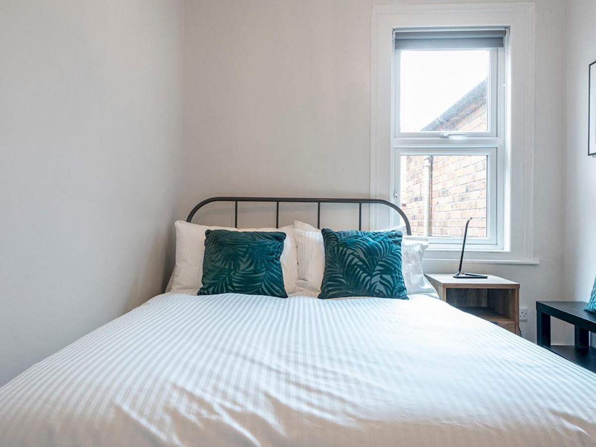 Pass The Keys Beautiful 4Br Restored Red Brick Cafes And Park 贝尔法斯特 外观 照片